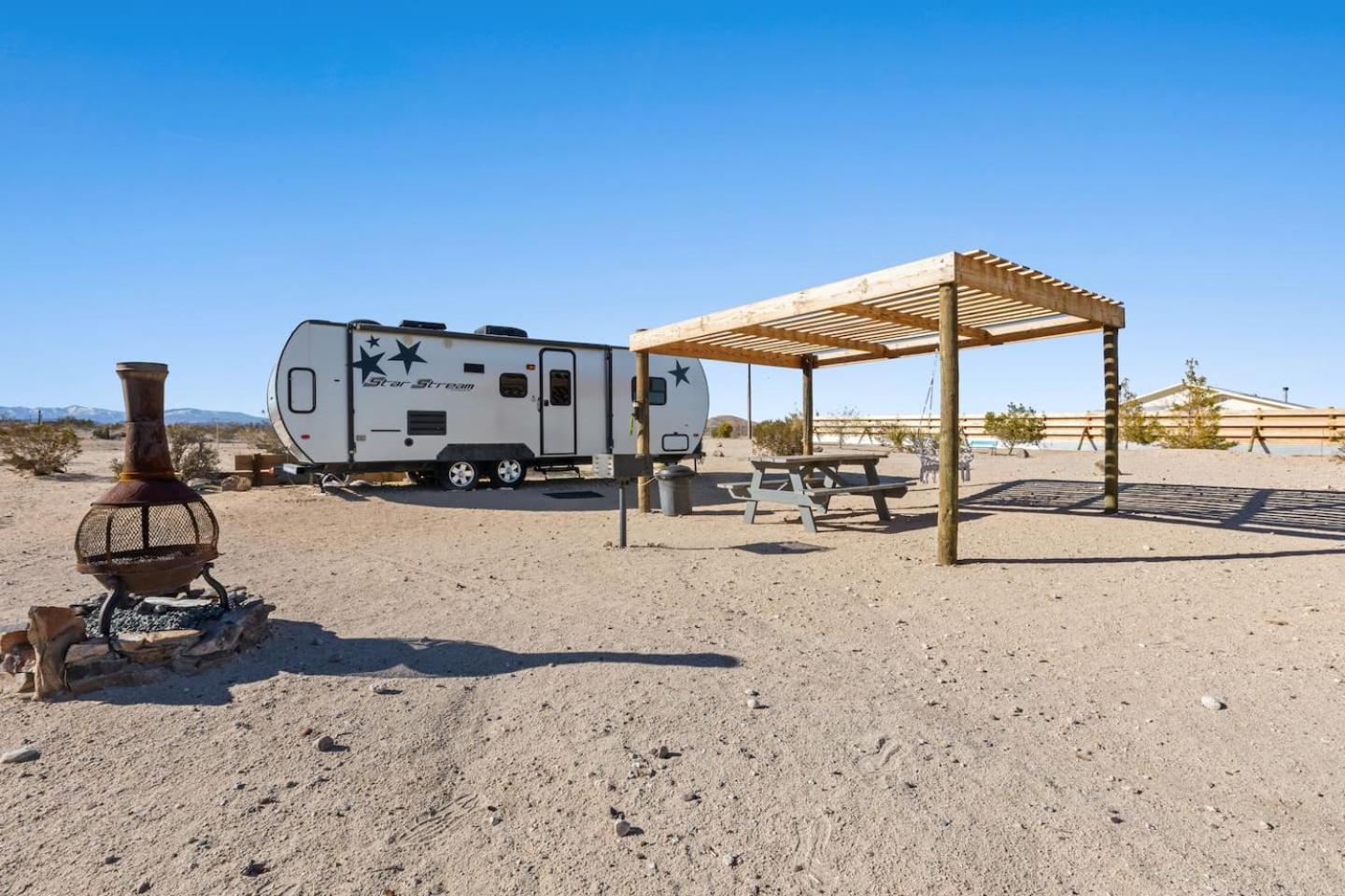 Jt Village Campground - Star Stream Joshua Tree Exterior foto